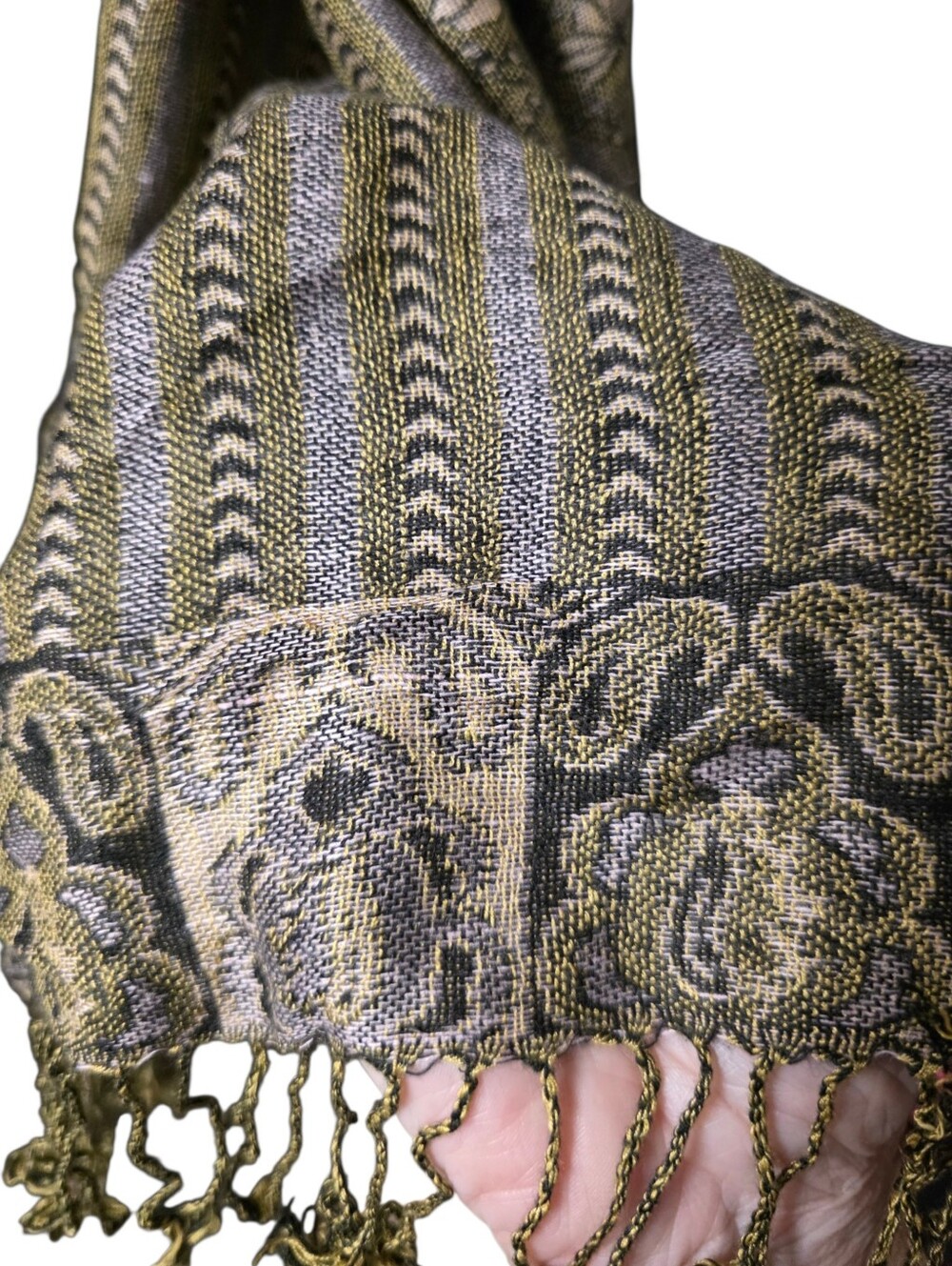 Pashmina & Silk Elegant Gold and Black Scarf - Picture 4 of 10